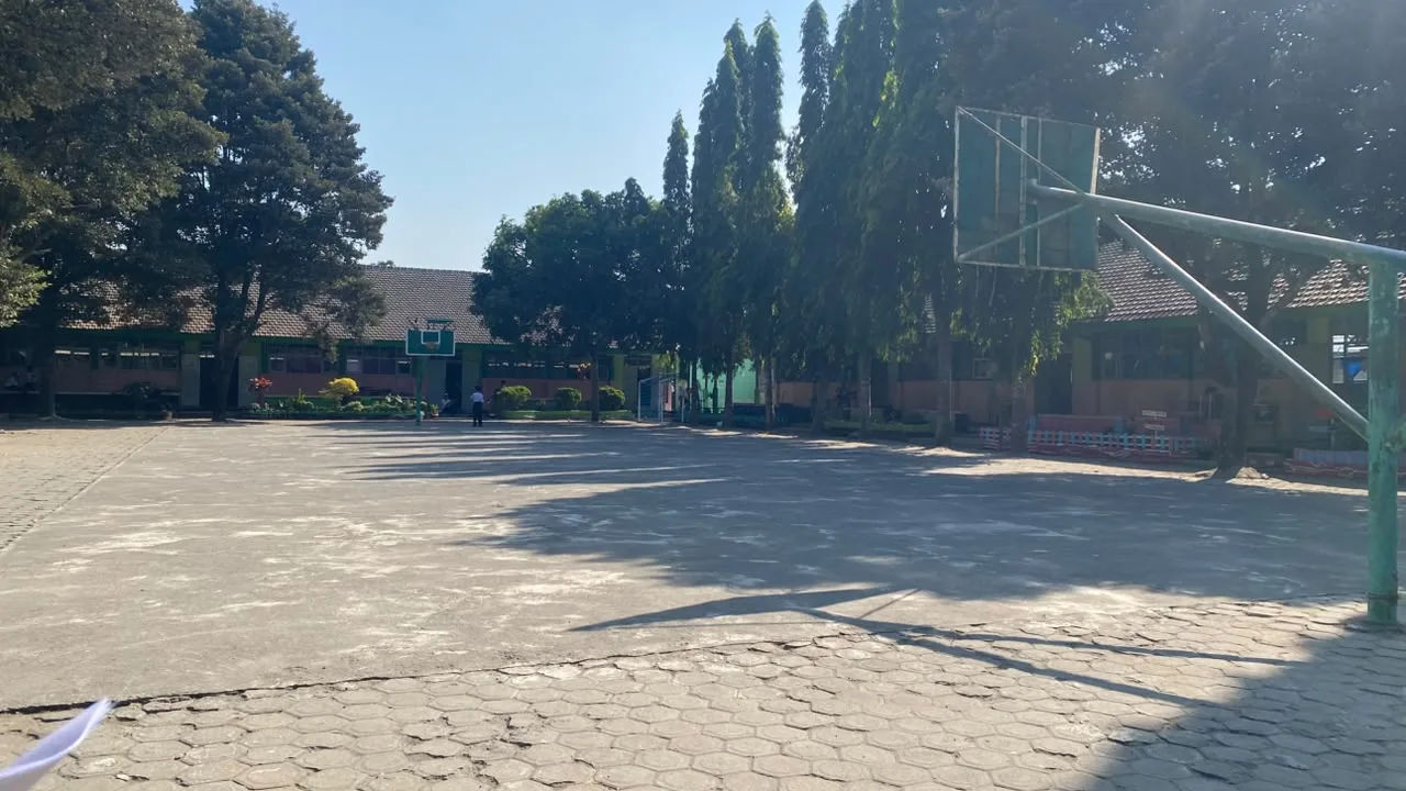 Lapangan Olahraga Multifungsi dan Arena Upacara