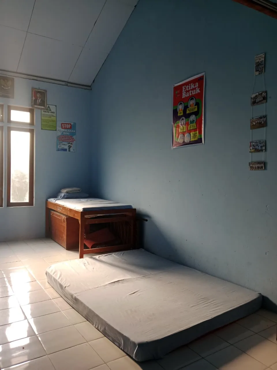 Ruang UKS dan Pos Pembinaan Kesehatan Remaja