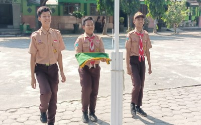 P5 Upacara Bendera