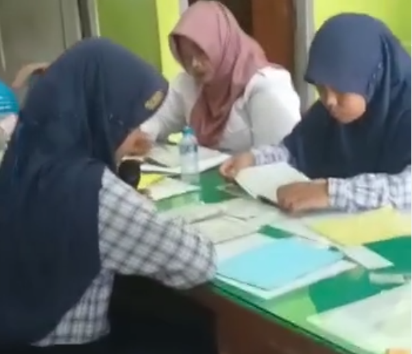 Membaca Alquran Menjadi Agenda Setiap Pagi