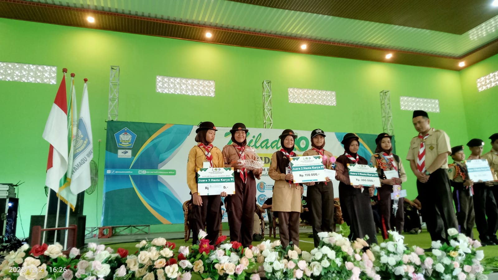 Pramuka SMPN 1 Ringinrejo Raih Juara Pertama Lomba Pionering Putri