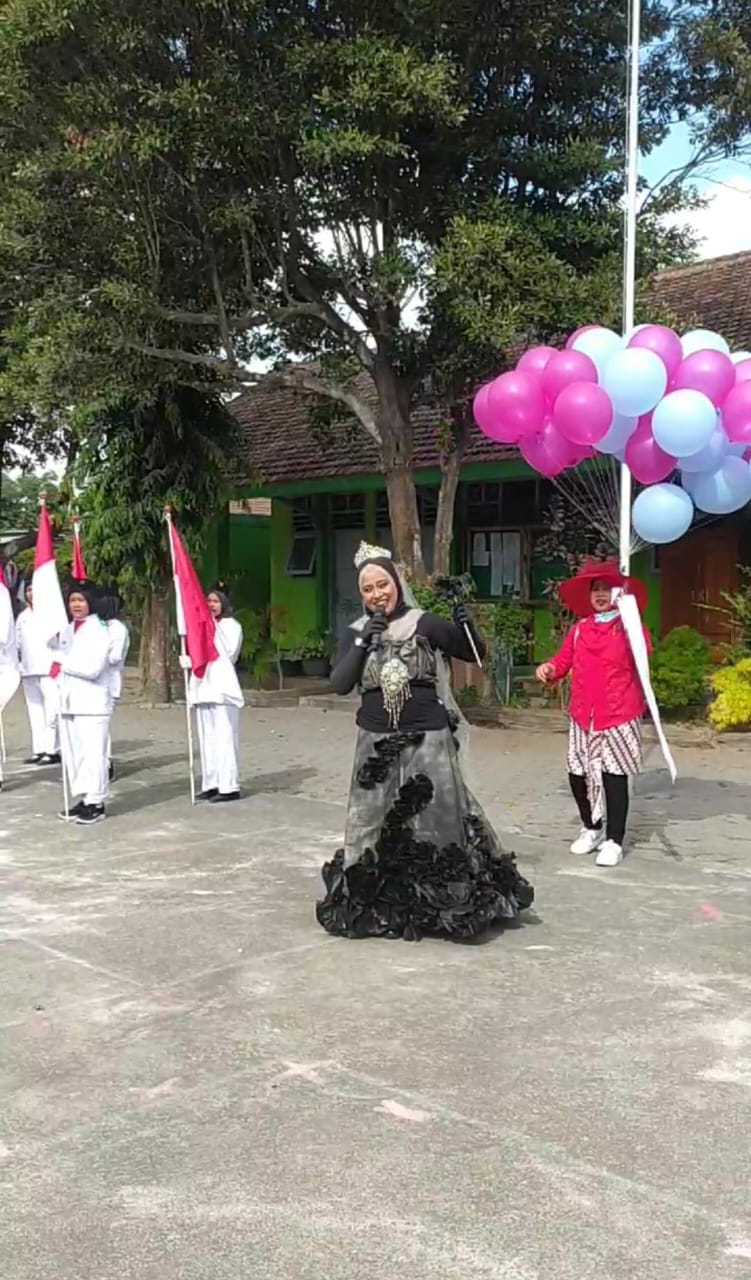 Dies Natalis SMPN 1 Ringinrejo Ke-30 Dan HUT RI Ke-79